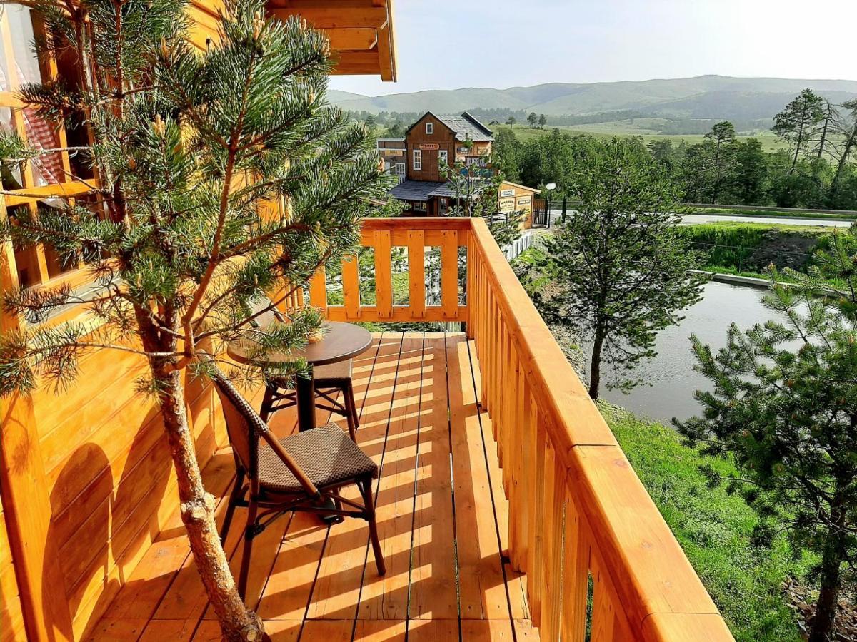El Paso City, Zlatibor - Unique Wooden Cottages, Treehouse, Wild West Rooms, Accommodation 1-6 People Luaran gambar